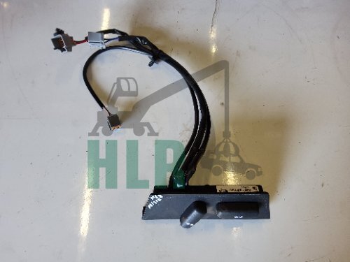 Land Rover Freelander 2 Front Passenger Electric Seat Switch & Loom