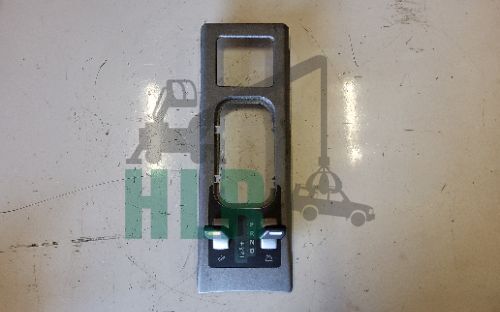 Range Rover L322 Gear Selector Surround & Switch Panel