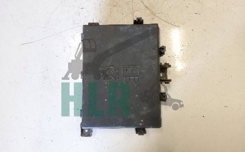 Range Rover P38 Engine Bay Fuse Box