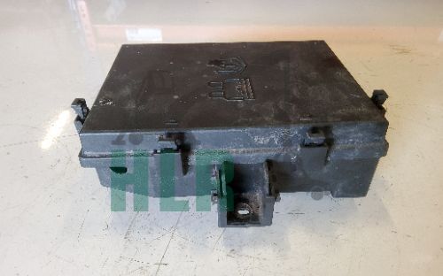 Range Rover P38 Engine Bay Fuse Box