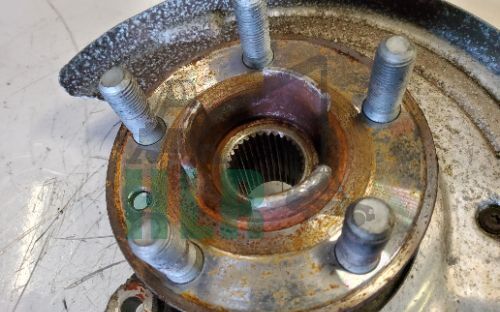 Land Rover Discovery Sport L550 Offside Drivers Rear Hub Assembly