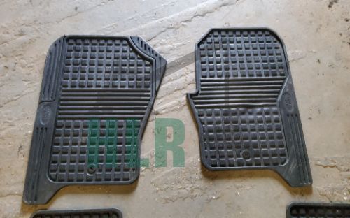 Land Rover Discovery 3 Front & Rear Rubber Floor Mats