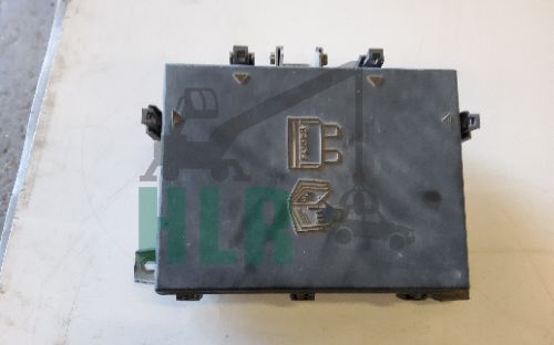 Range Rover P38 Engine Bay Fuse Box