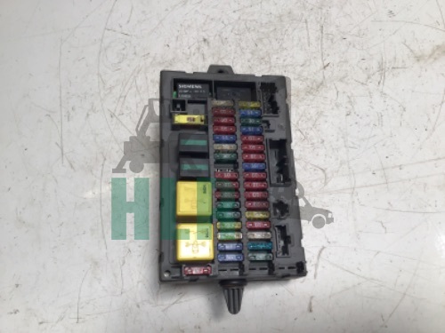 Land Rover Discovery 2 Interior Fuse Box