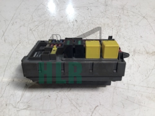 Land Rover Discovery 2 Interior Fuse Box