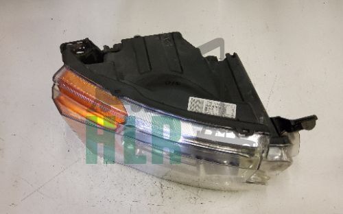 Land Rover Discovery 3 Offside Drivers Halogen Headlight