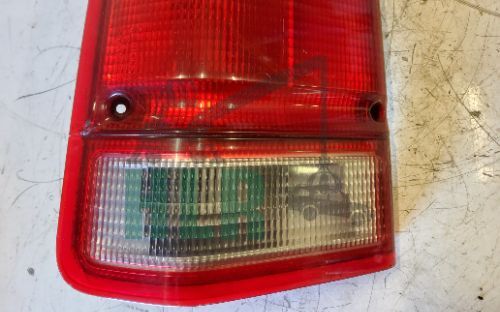 Land Rover Discovery 2 Nearside Rear Pre Facelift Body Light