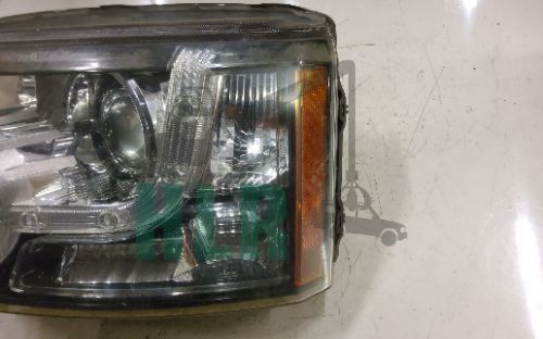 Land Rover Discovery 4 Nearside Passenger Halogen Headlight