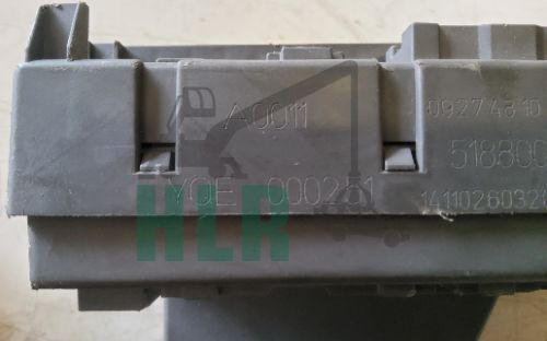 Land Rover Discovery 2 TD5 & V8 Interior Fuse Box