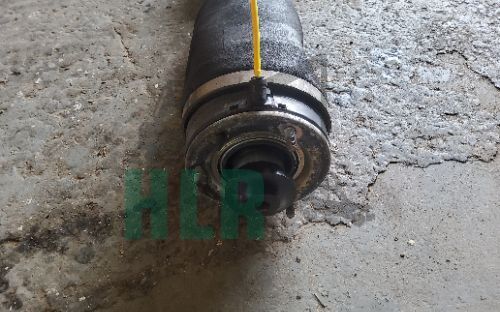 Range Rover L322 Offside Front Air Suspension Strut Bag