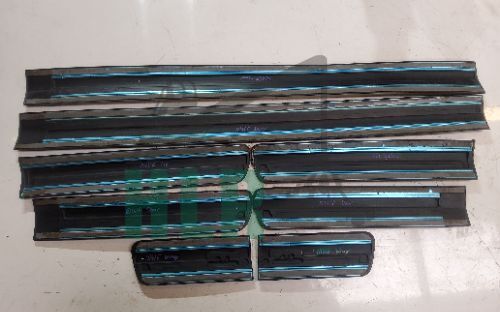 Land Rover Discovery 2 Td5 & V8 XS Lower Door Molding xs Trim Set
